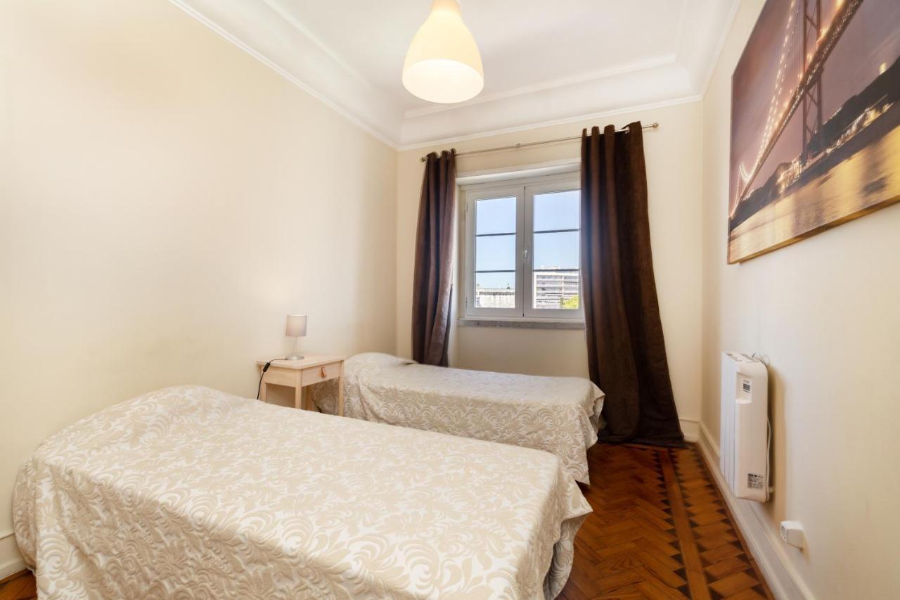 Apartamentos Lux Dinastia Лиссабон Экстерьер фото