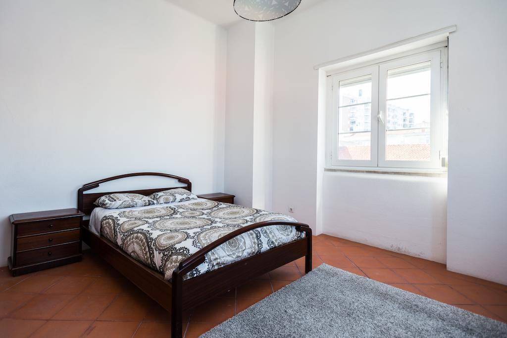 Apartamentos Lux Dinastia Лиссабон Экстерьер фото