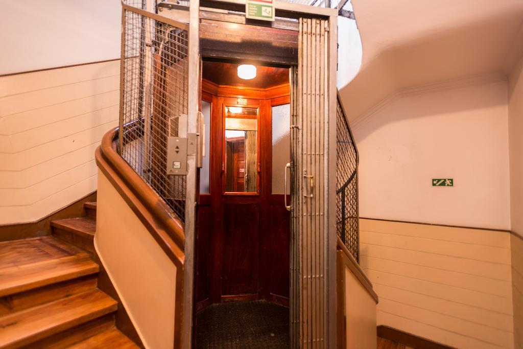 Apartamentos Lux Dinastia Лиссабон Экстерьер фото